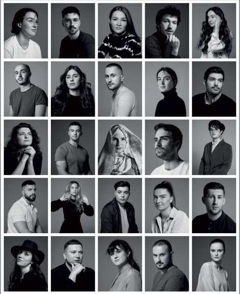 25 portretfoto’s van Bosnisch-Nederlandse vrouwen en mannen van 25 jaar oud foto: © Robin de Puy