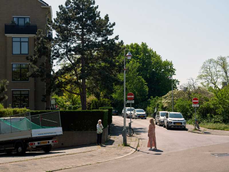 Christian van der Kooy, 'Godetiaweg - Den Haag - 18:34 - 09 mei 2020' foto: © Christian van der Kooy