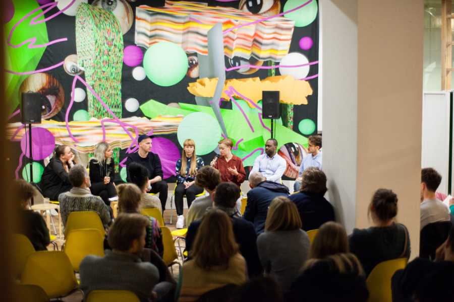 Q&A with all the guests. Foto: Shari de Boer