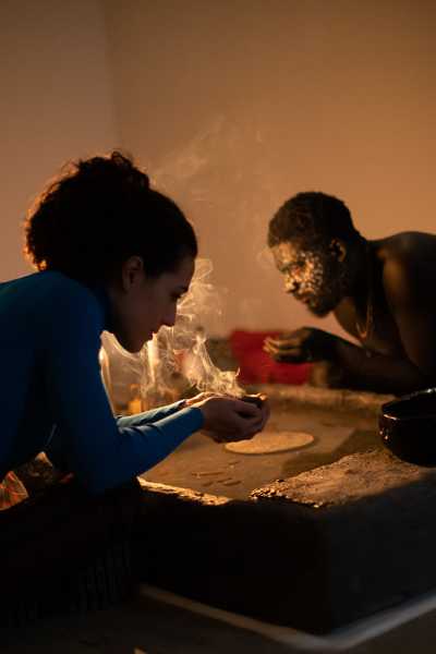 Performance Night 'Klof: Bario di Spiritu' (performance Travis Geertruida) foto: mezadericardo, courtesy Stroom Den Haag