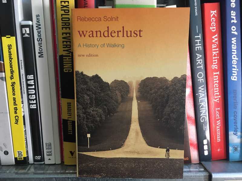 Boeken over wandelen in de Stroom bibliotheek