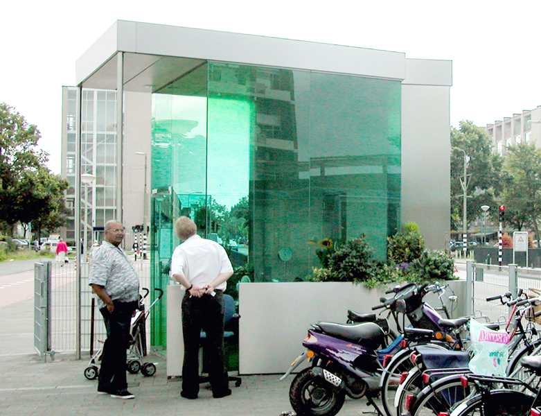 Andrea Blum, Fiets&Stal, 2003 foto: Stroom Den Haag