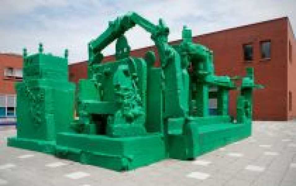 David Bade, 'Fix Adem Vrij' op het schoolplein foto: © Gert Jan van Rooij